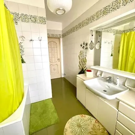 Appartement Feels Like *